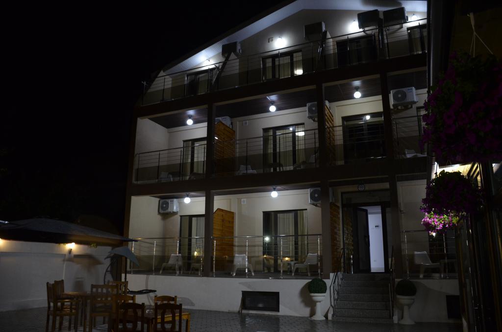 Razvan Holiday Costineşti Exteriér fotografie