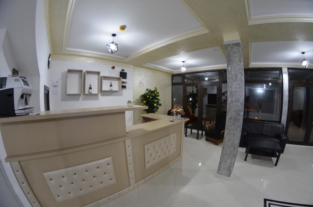 Razvan Holiday Costineşti Exteriér fotografie
