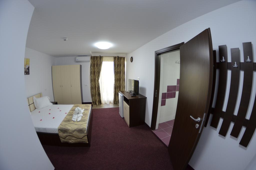 Razvan Holiday Costineşti Exteriér fotografie